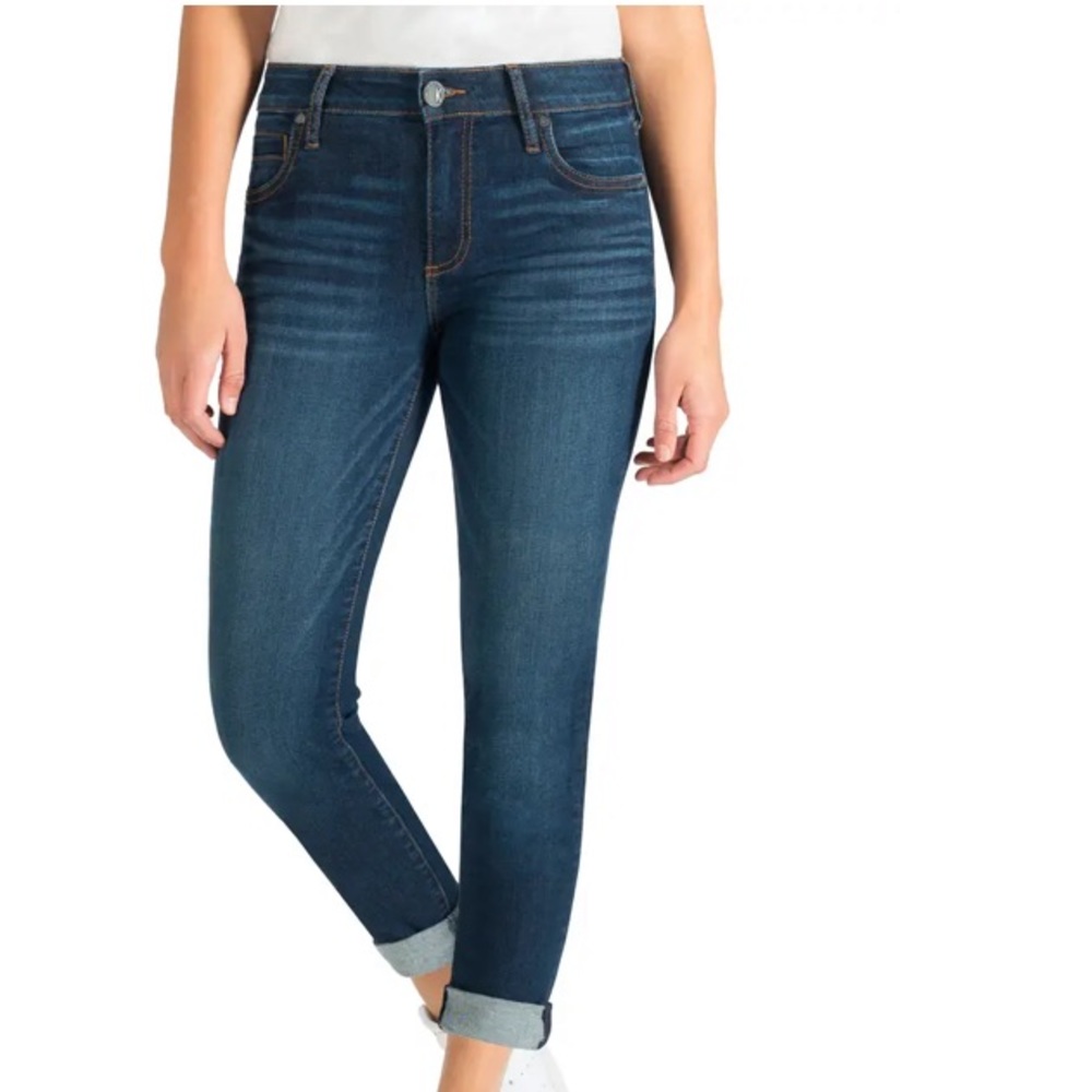KUT Catherine Boyfriend Abelia Wash Jeans